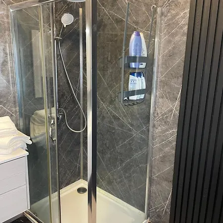 In Bugibba Center 圣保罗湾城