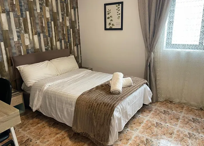 In Bugibba Center Apartment